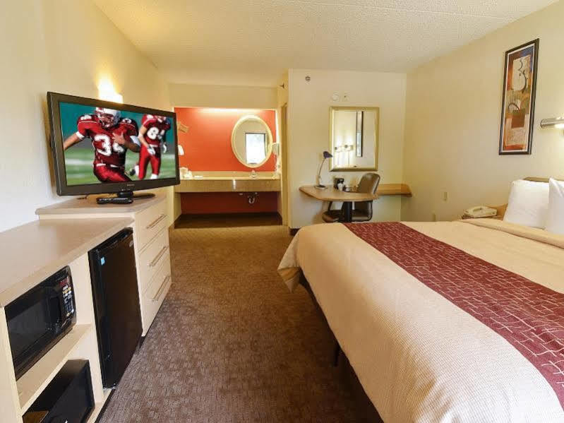 Red Roof Inn San Antonio Airport Bagian luar foto