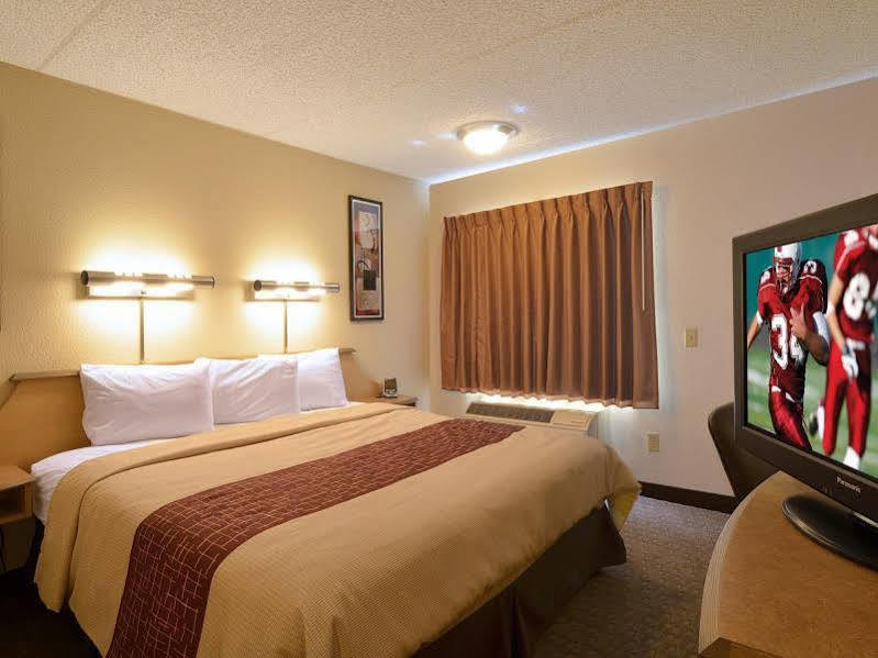 Red Roof Inn San Antonio Airport Bagian luar foto